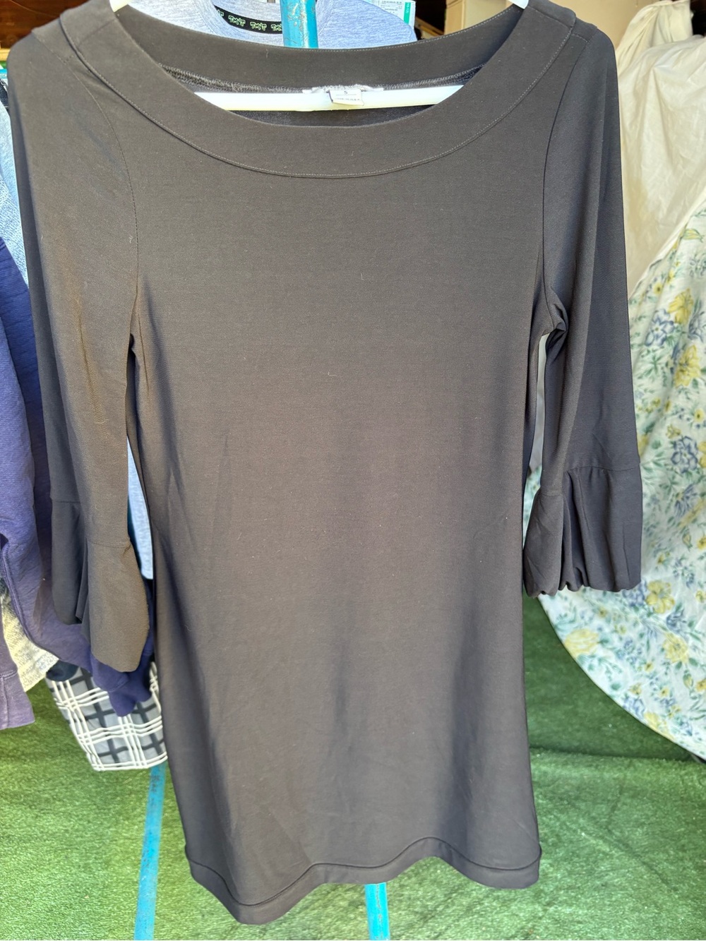 White House/Black Market 3/4 sleeve Dress.